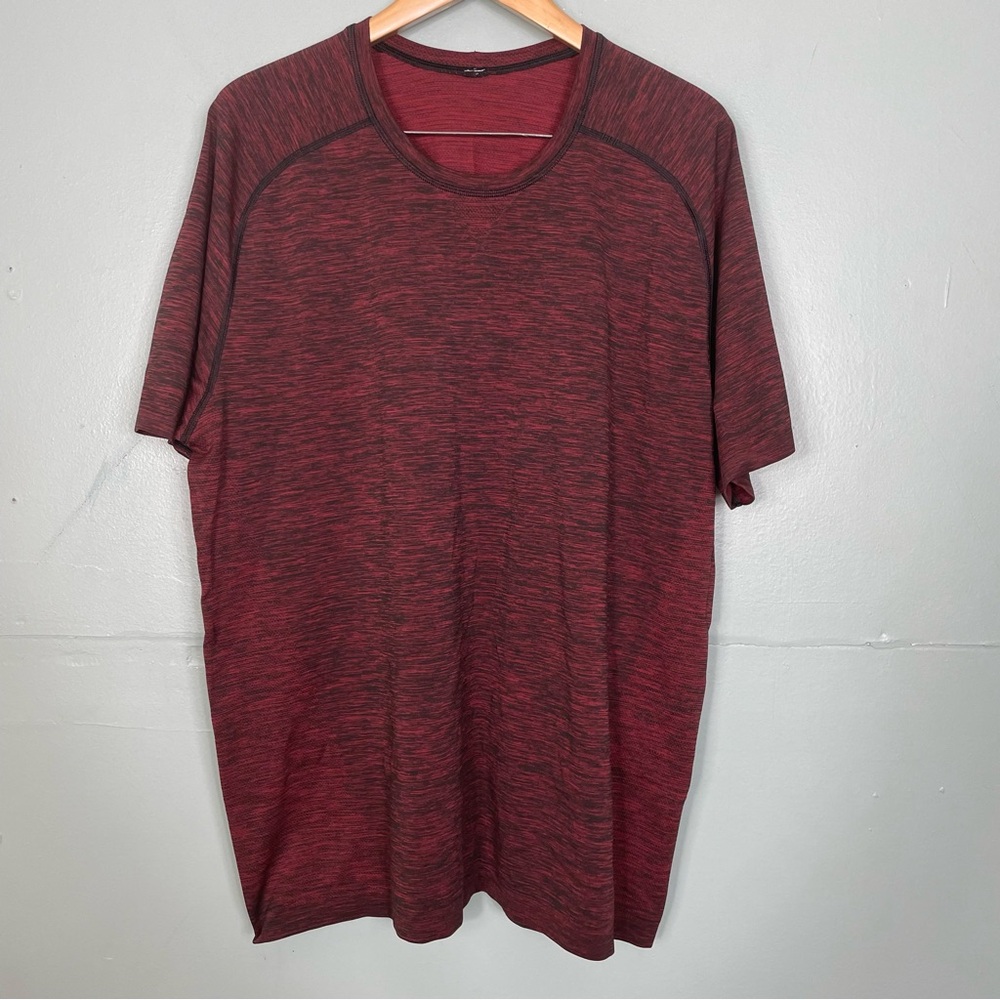 Lululemon Men’s Swiftly Tech Shirt Red Short Sleeve Size XXL 2XL